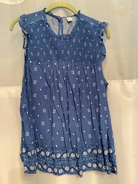 Old Navy Blue Floral Smocked Top